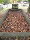 image of grave number 379425